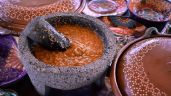 Dale el toque mexicano a tus recetas con esta deliciosa salsa roja en molcajete