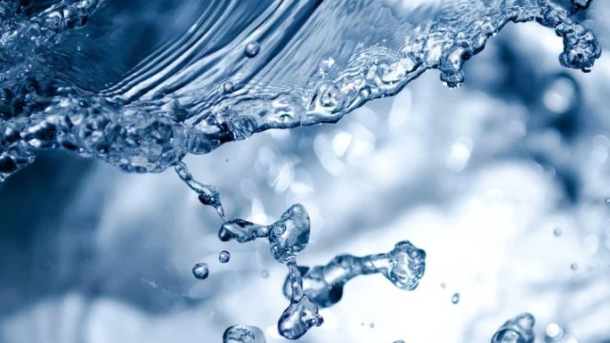 La Hidratación en tu entrenamiento: ¿Quieres saber cuánta agua tomar al ejercitarte? Toma nota