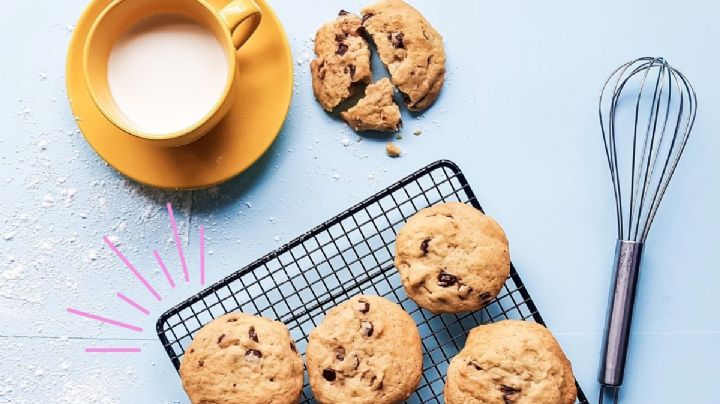 Galletas con avena y chocolate; así puedes preparar esta saludable opción para las tardes
