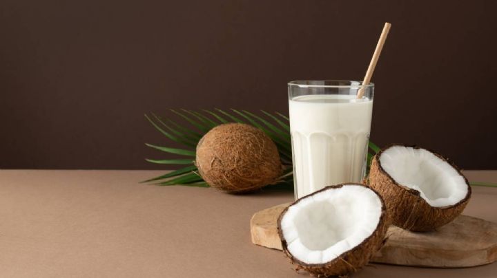 Comienza el día con esta malteada de leche de coco y avena, ¡te dará energía y disfrutarás de un buen sabor!