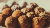 Recetas fáciles: Prepara un postre sencillo para esta semana, trufas de cacahuate con chocolate