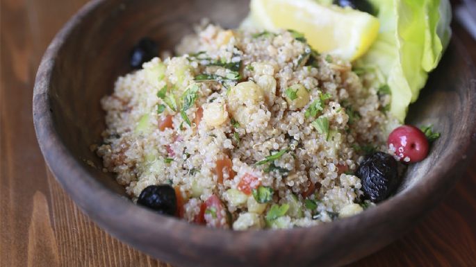 Cena Ligera: Ensalada de quinoa con pollo, la receta sencilla para una opción saludable