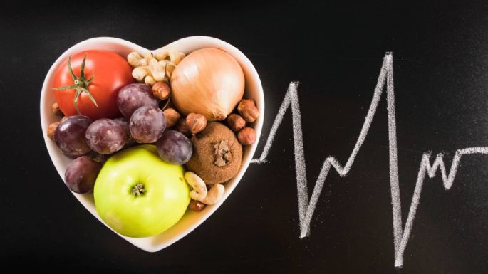 7 alimentos que debes agregar a tus comidas diarias para cuidar la salud de tu corazón
