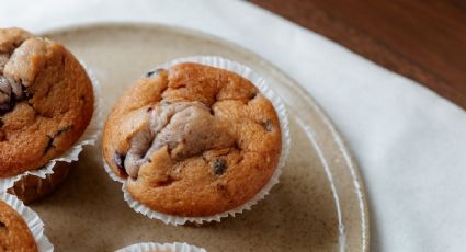 Desayuna unos ricos muffins esponjosos con esta receta básica para prepararlos en casa
