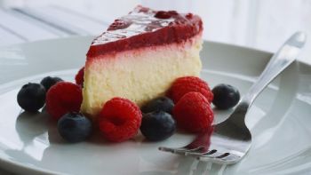¿Antojo de algo dulce? Prepara un sabroso cheesecake New York con esta receta sublime?