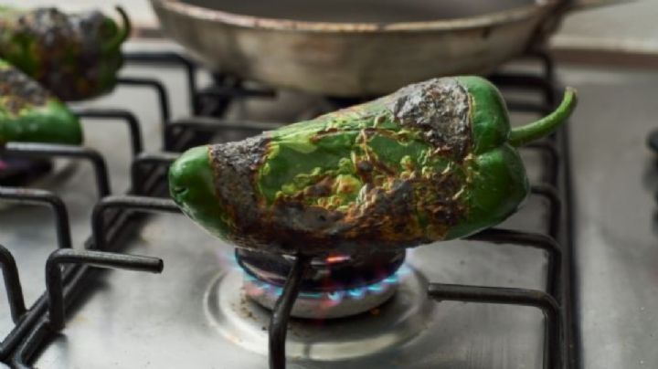 Salsa ranchera de chile poblano: Prepárala con esta receta totalmente casera
